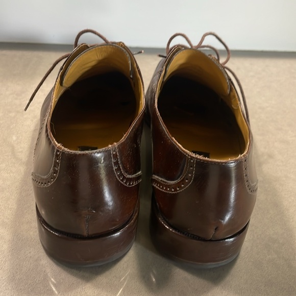 Size 11 gorgeous Mezlan dark brown laced dress shoes. Heels have been replaced - Picture 4 of 6